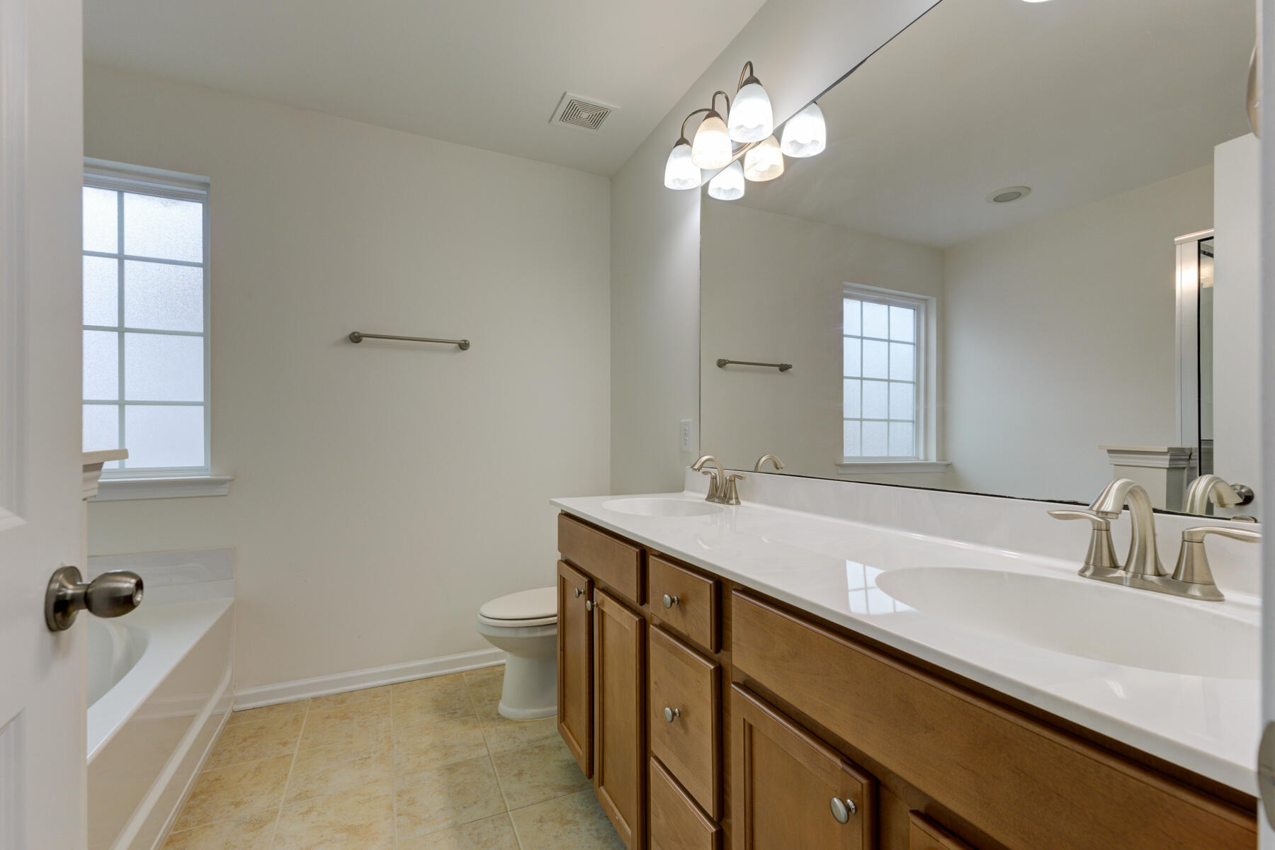 316 Beautyberry Road Summerville, SC 29486 - Photo 29 of 42 316 Beautyberry Rd, Summerville SC (24)