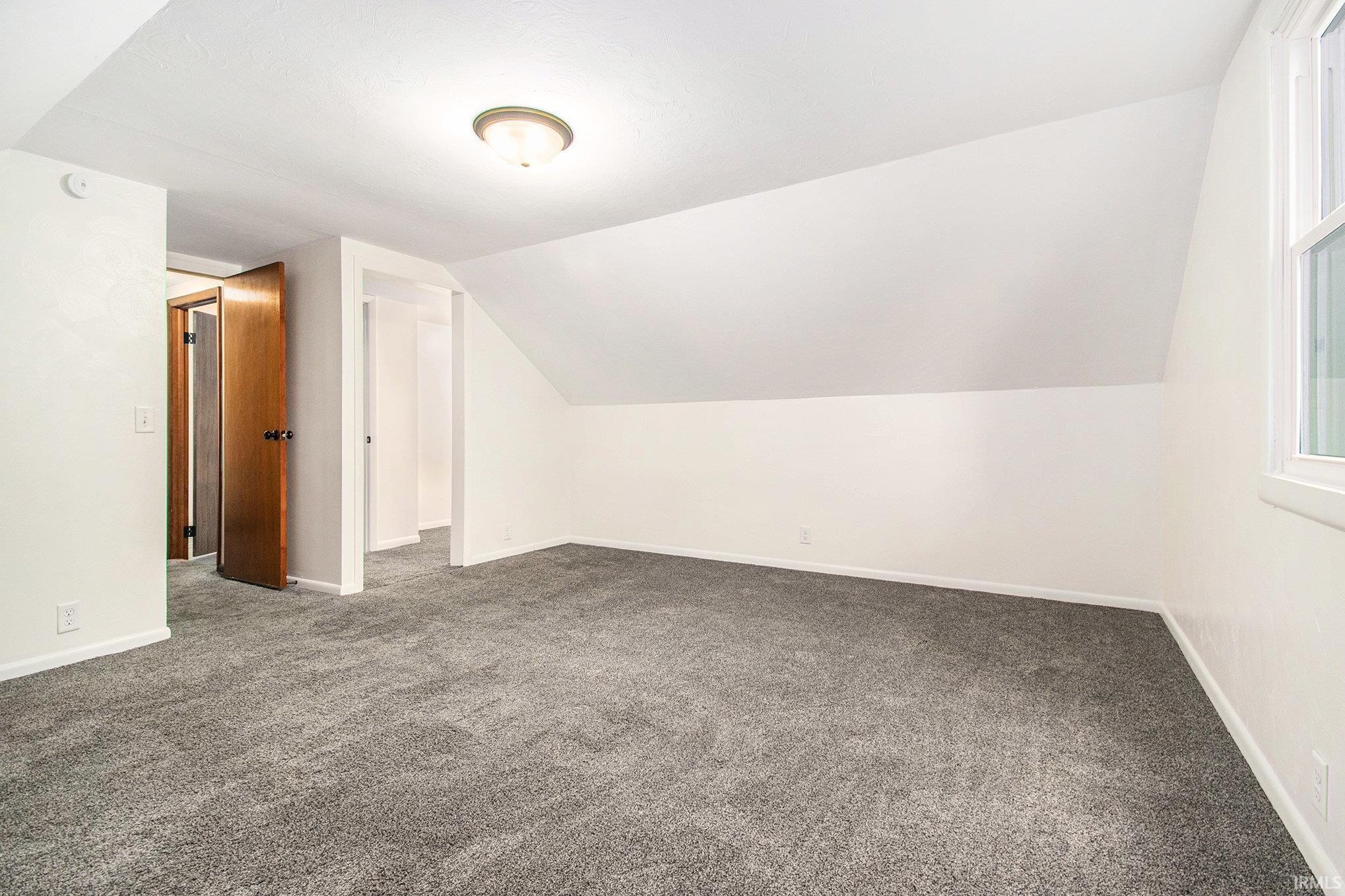 751 South Locke Street Nappanee, IN 46550 - Photo 18 of 28