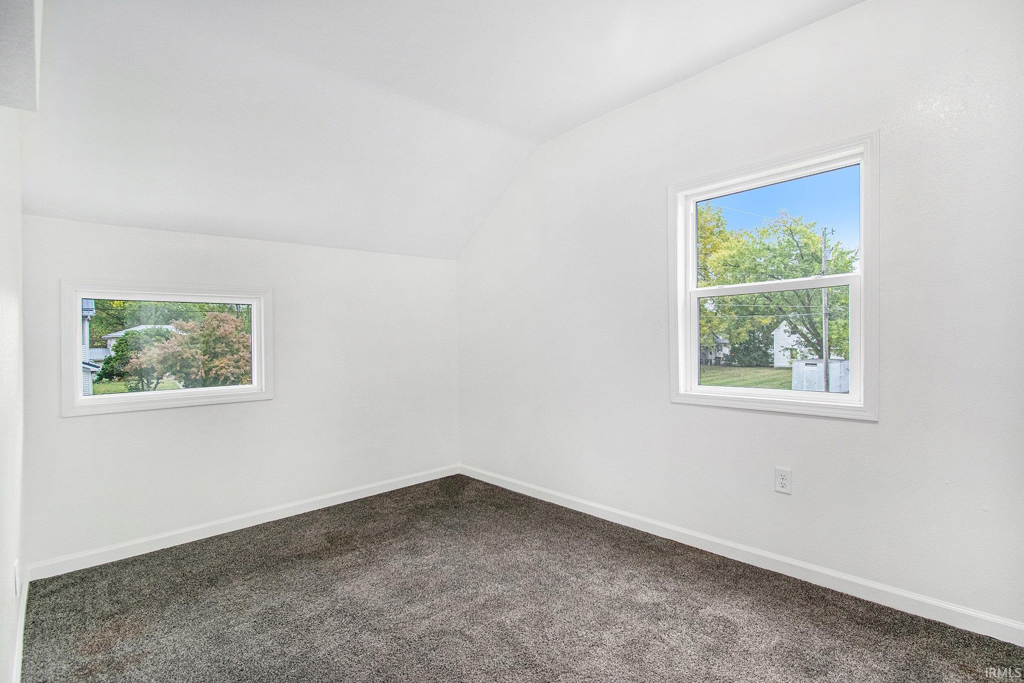 751 South Locke Street Nappanee, IN 46550 - Photo 22 of 28