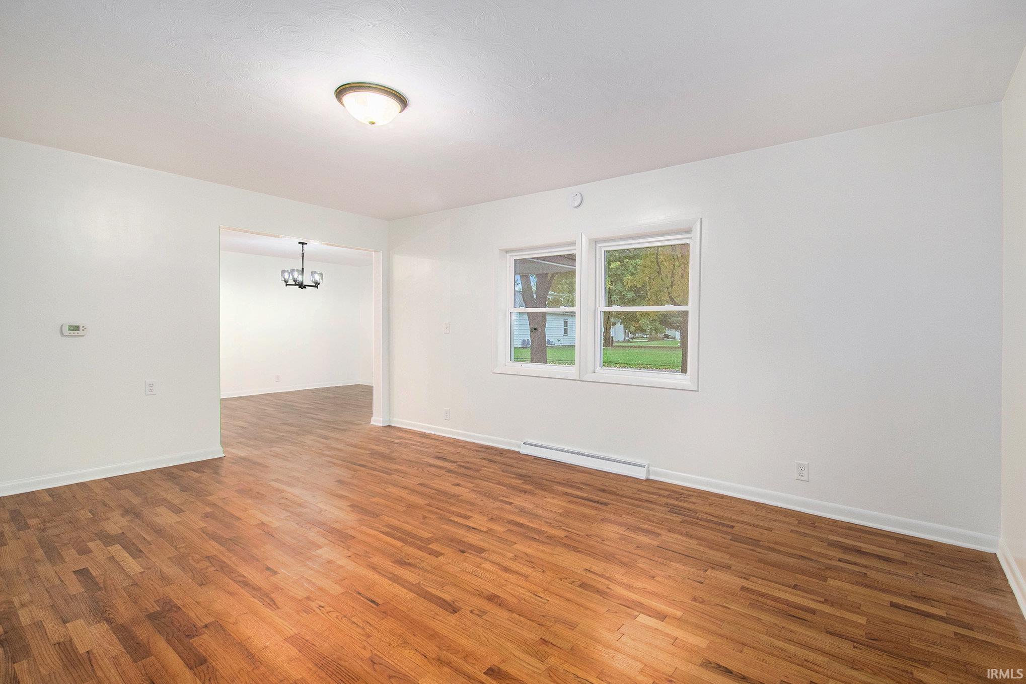 751 South Locke Street Nappanee, IN 46550 - Photo 6 of 28