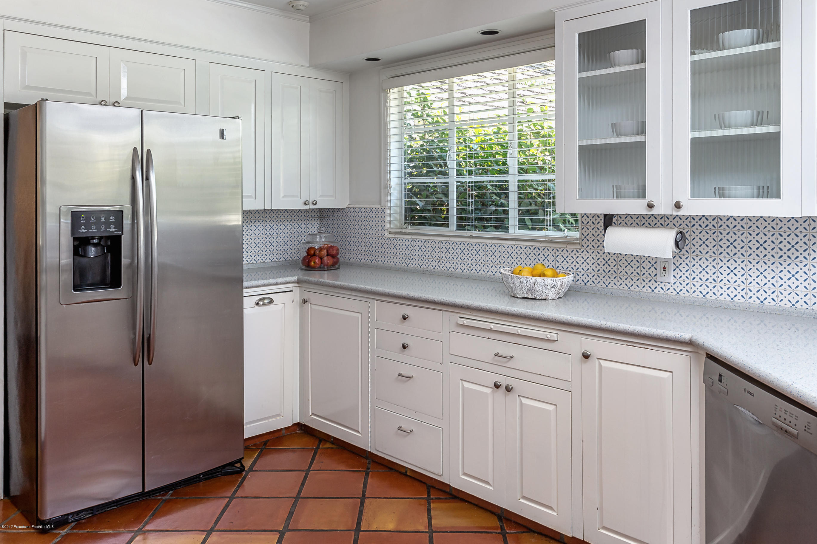 3390 Lombardy Road Pasadena, CA 91107 - Photo 14 of 33 3390 Lombardy Rd-31
