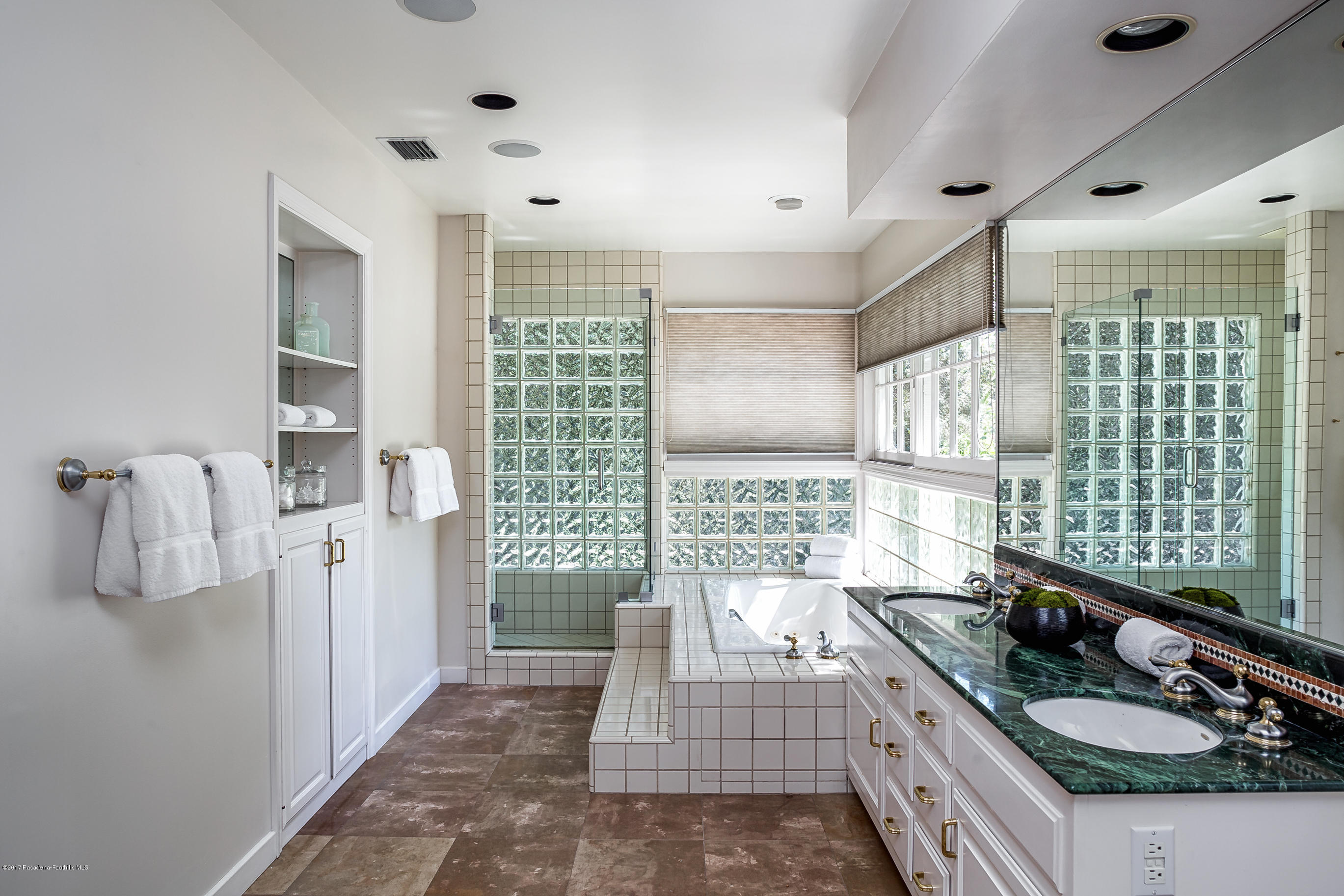3390 Lombardy Road Pasadena, CA 91107 - Photo 21 of 33 3390 Lombardy Rd-20