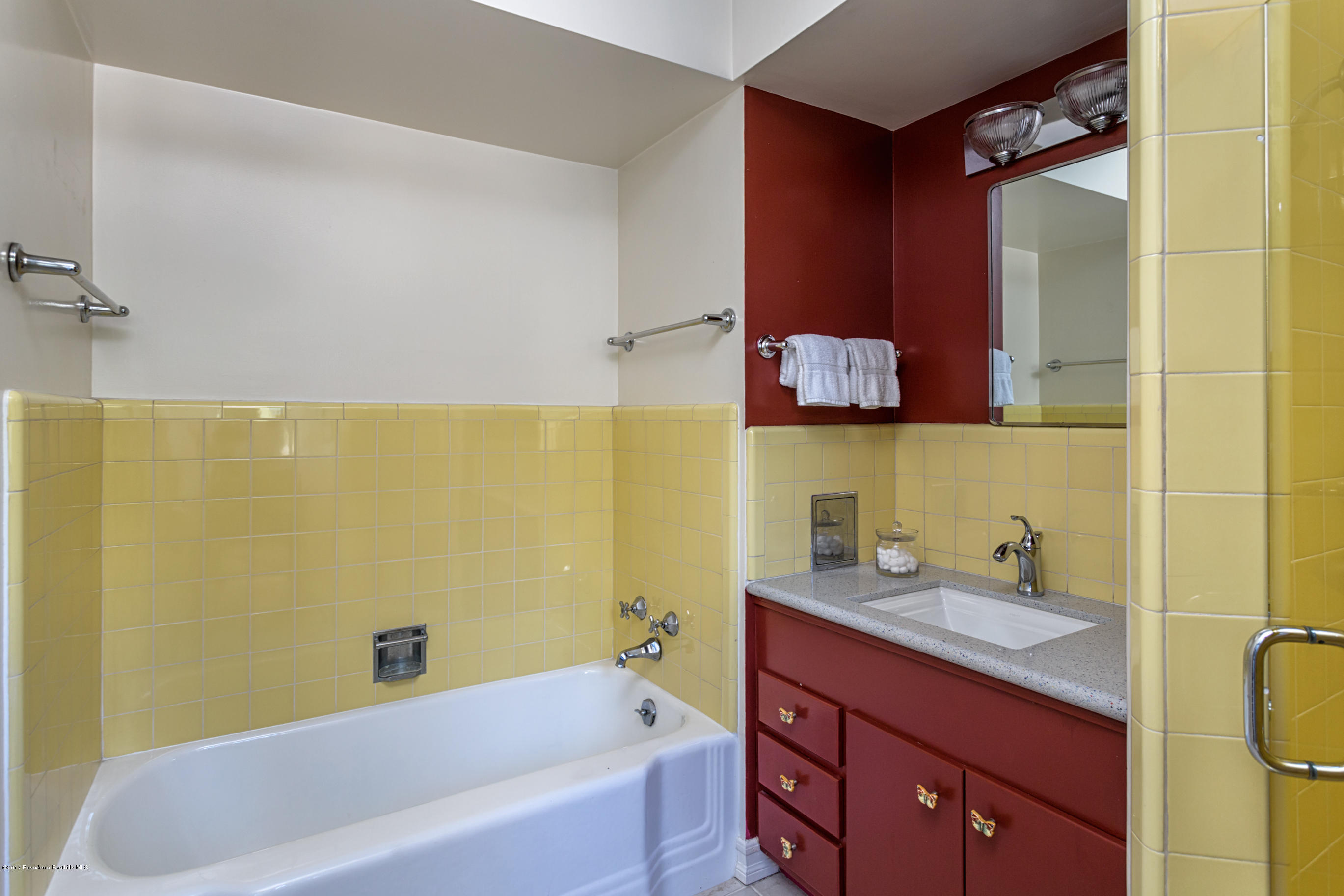 3390 Lombardy Road Pasadena, CA 91107 - Photo 24 of 33 3390 Lombardy Rd-26