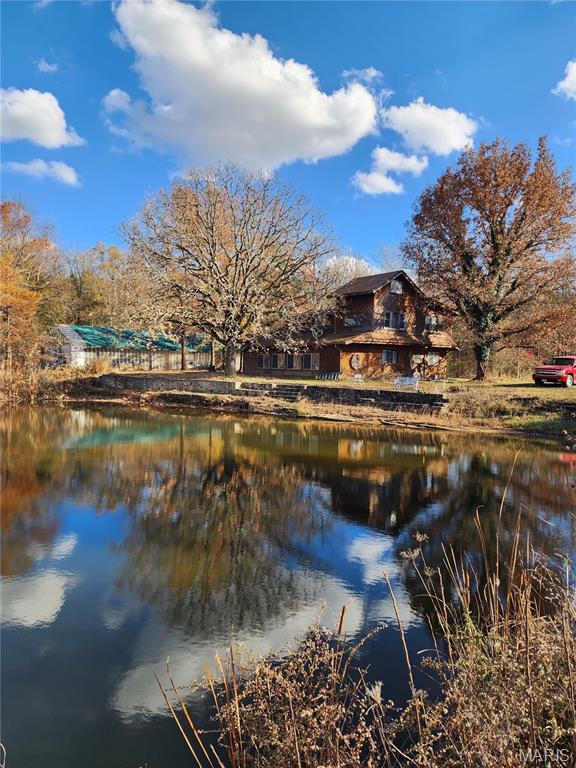 10562 Carr Road Bismarck, MO 63624 - Photo 1 of 13