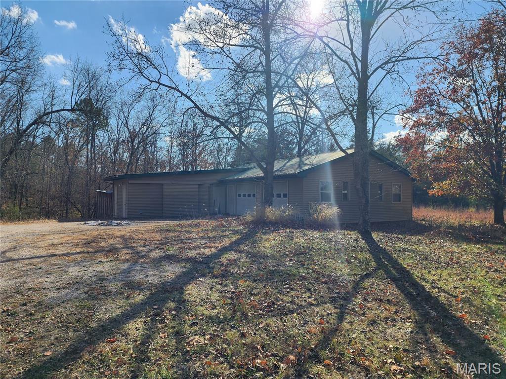 10562 Carr Road Bismarck, MO 63624 - Photo 4 of 13