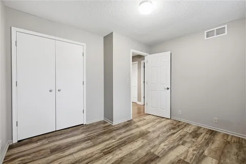 $329,000 | 3601 Northwest 56th Street, Kansas City, MO 64151