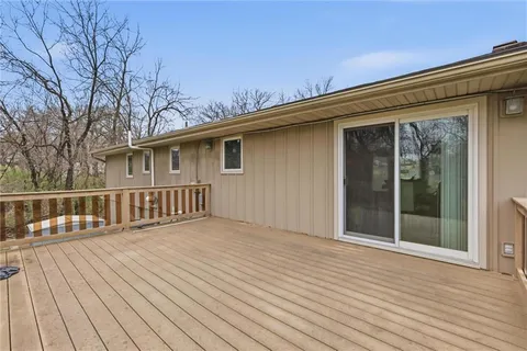 $329,000 | 3601 Northwest 56th Street, Kansas City, MO 64151