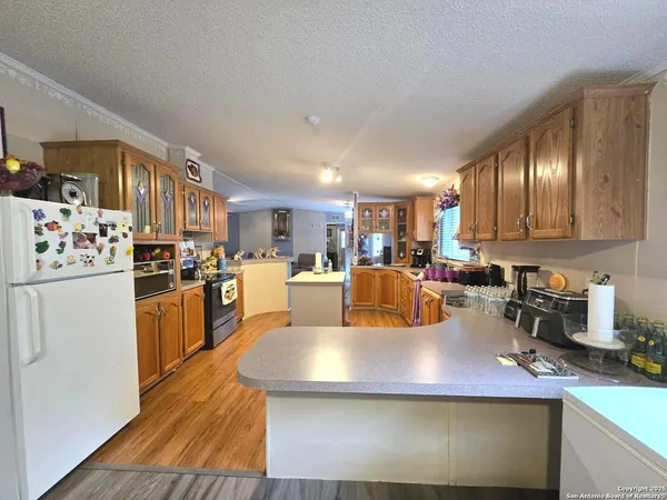 $259,900 | 260 Savannah Grove, Von Ormy, TX 78073