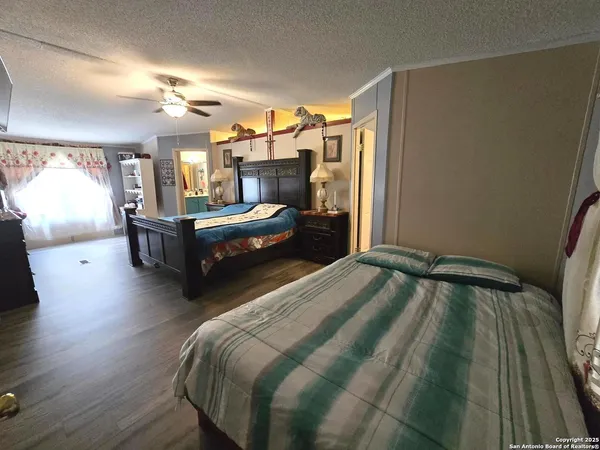 $259,900 | 260 Savannah Grove, Von Ormy, TX 78073