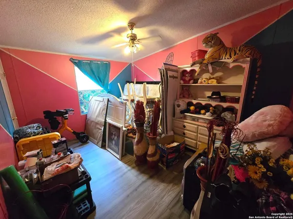 $259,900 | 260 Savannah Grove, Von Ormy, TX 78073