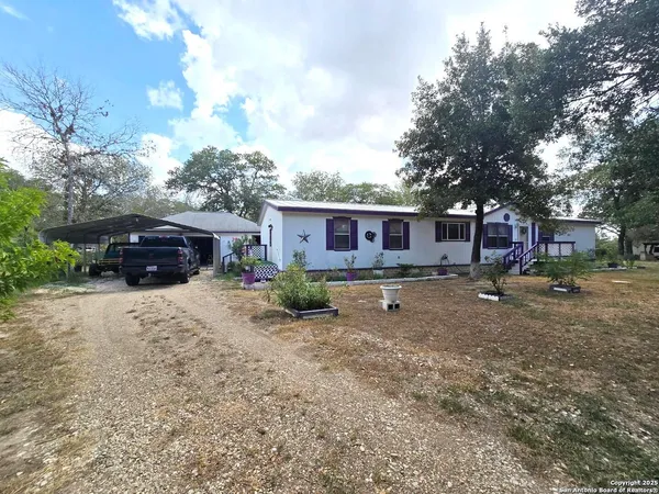 $259,900 | 260 Savannah Grove, Von Ormy, TX 78073