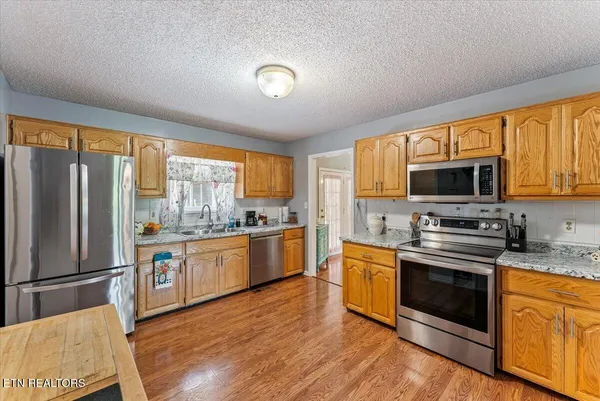 $499,800 | 817 Pioneer Drive, Seymour, TN 37865