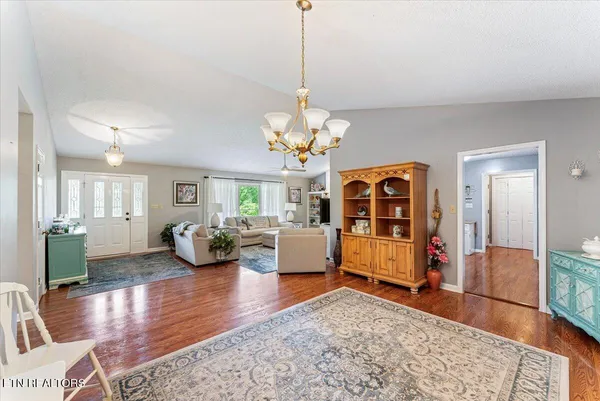 $499,800 | 817 Pioneer Drive, Seymour, TN 37865