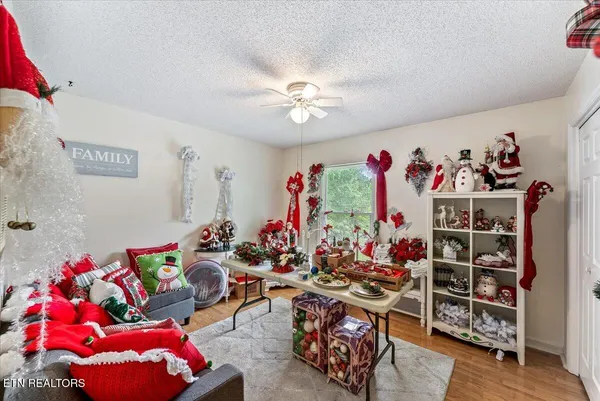 $499,800 | 817 Pioneer Drive, Seymour, TN 37865