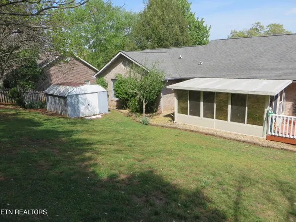 $499,800 | 817 Pioneer Drive, Seymour, TN 37865