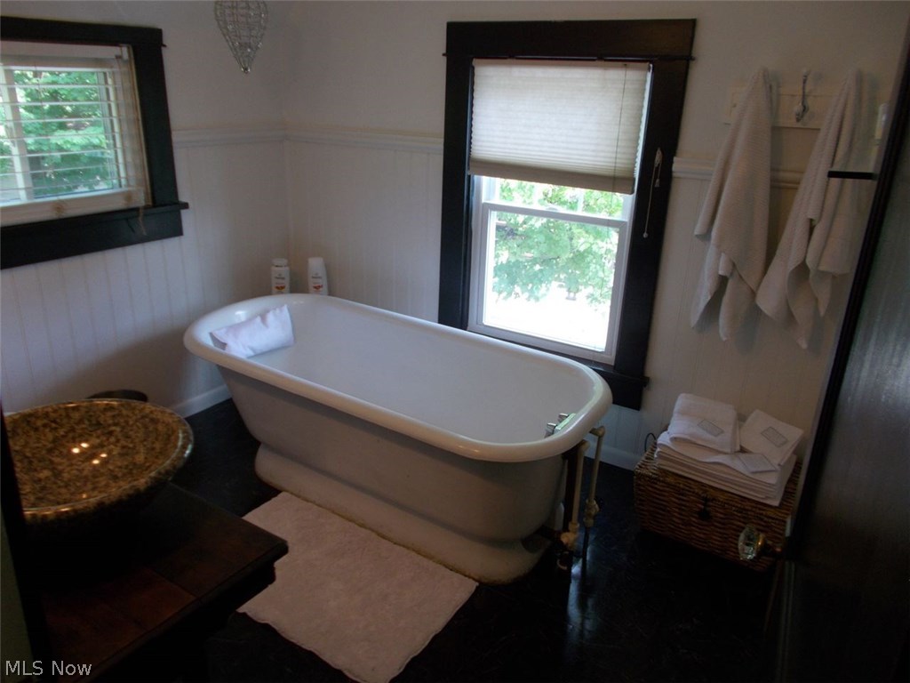 6651 Madison Road Thompson, OH 44086 - Photo 8 of 22