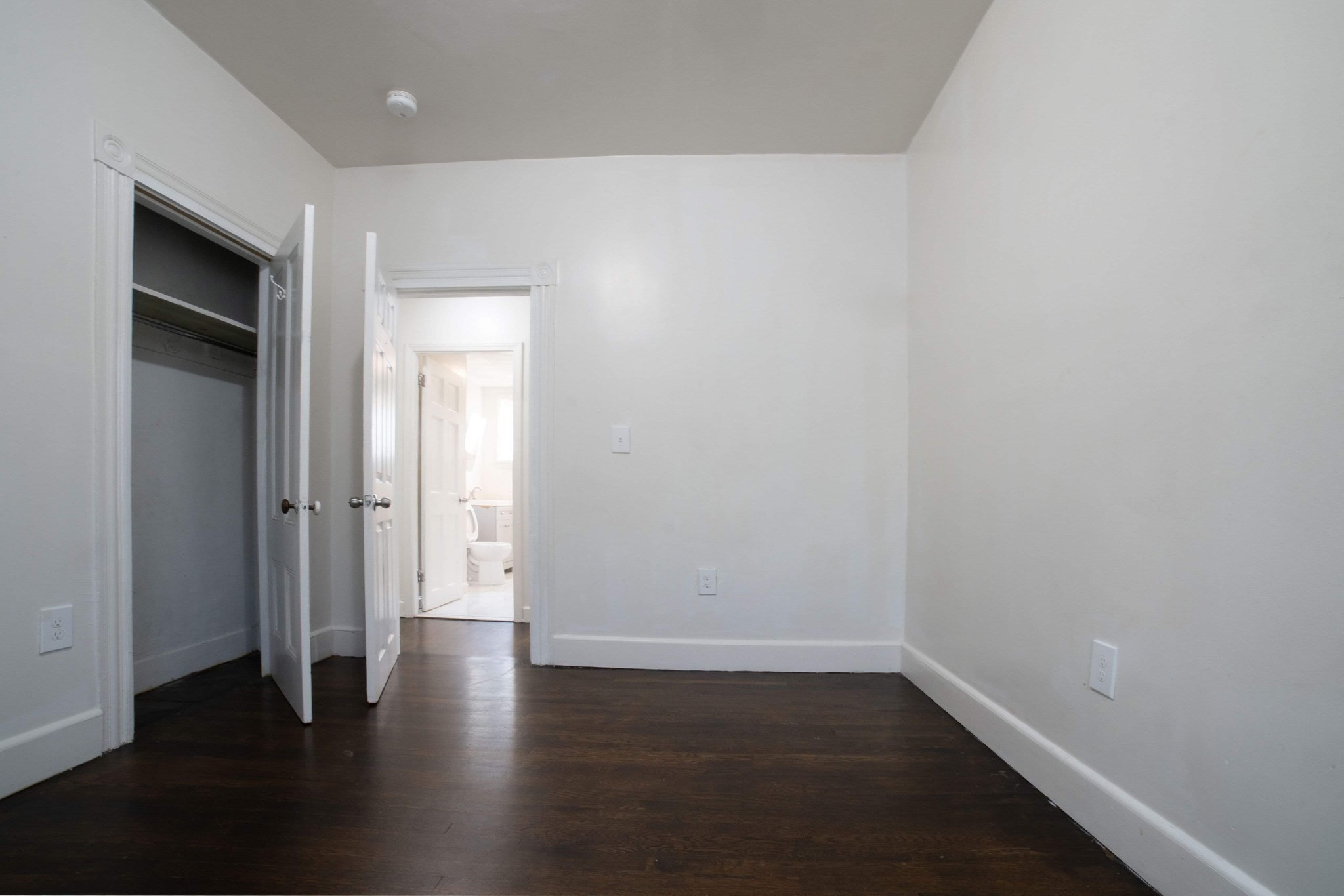 42 Mott Street, Unit 2 Fall River, MA 02721 - Photo 5 of 13 Gallery Image 5