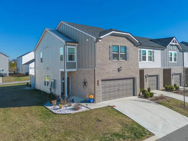 $300,000 | 744 Prairie View Drive, Columbia, TN 38401