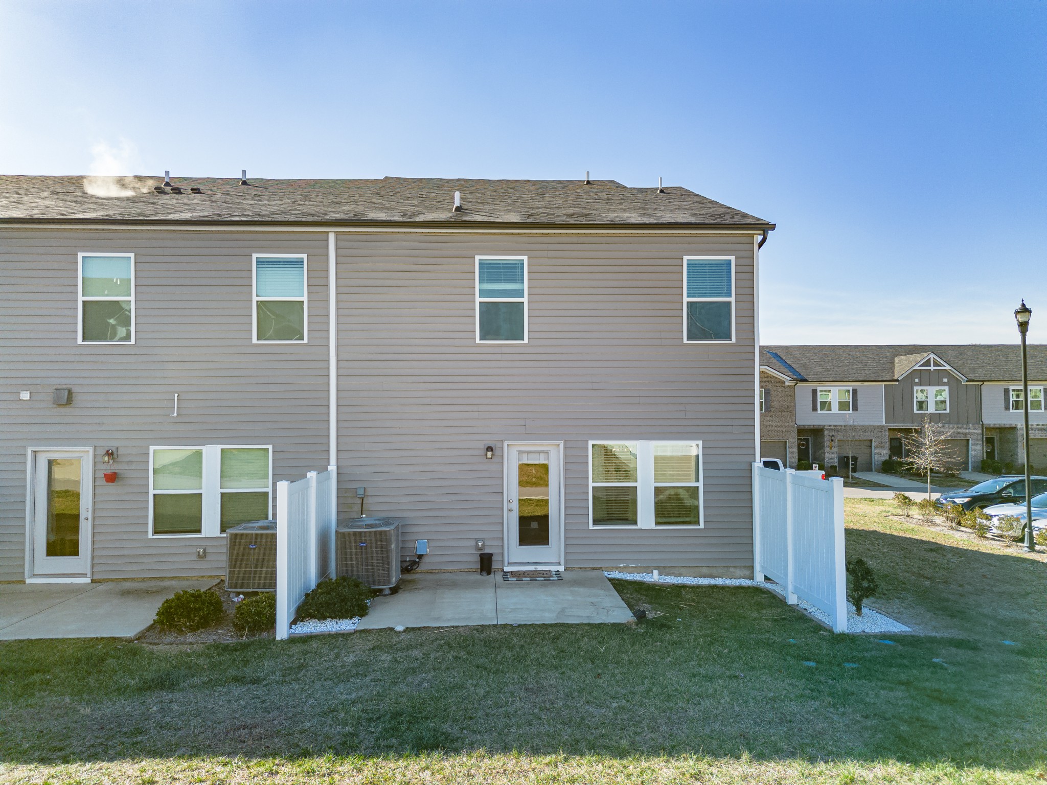 744 Prairie View Drive Columbia, TN 38401 - Photo 49 of 60 front view of a house with a yard