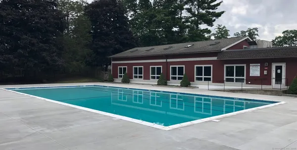 $2,500 | 114 Heritage Village, Unit C, Southbury, CT 06488