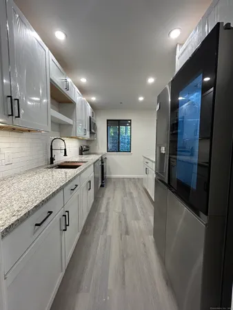 $2,500 | 114 Heritage Village, Unit C, Southbury, CT 06488