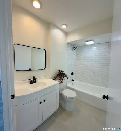 $2,500 | 114 Heritage Village, Unit C, Southbury, CT 06488