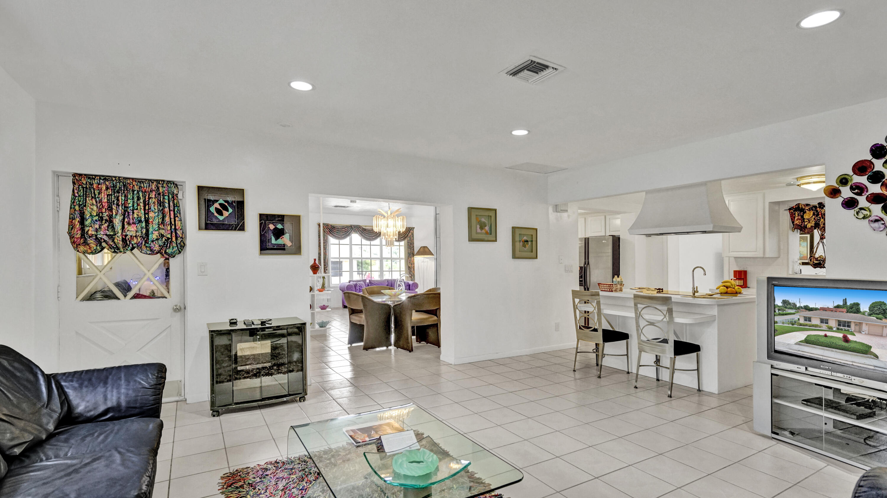 705 West 3rd Street Riviera Beach, FL 33404 - Photo 14 of 53 _DSC5481