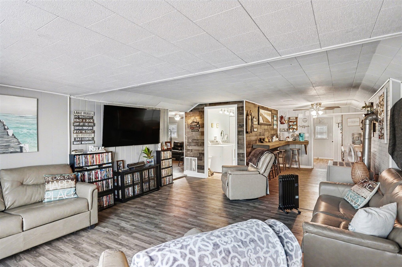 31908 Decker Road Colon, MI 49040 - Photo 4 of 17