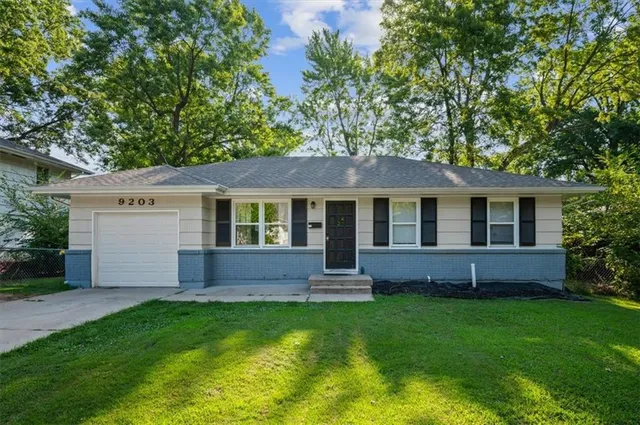 $235,000 | 9203 Marsh Avenue, Kansas City, MO 64138