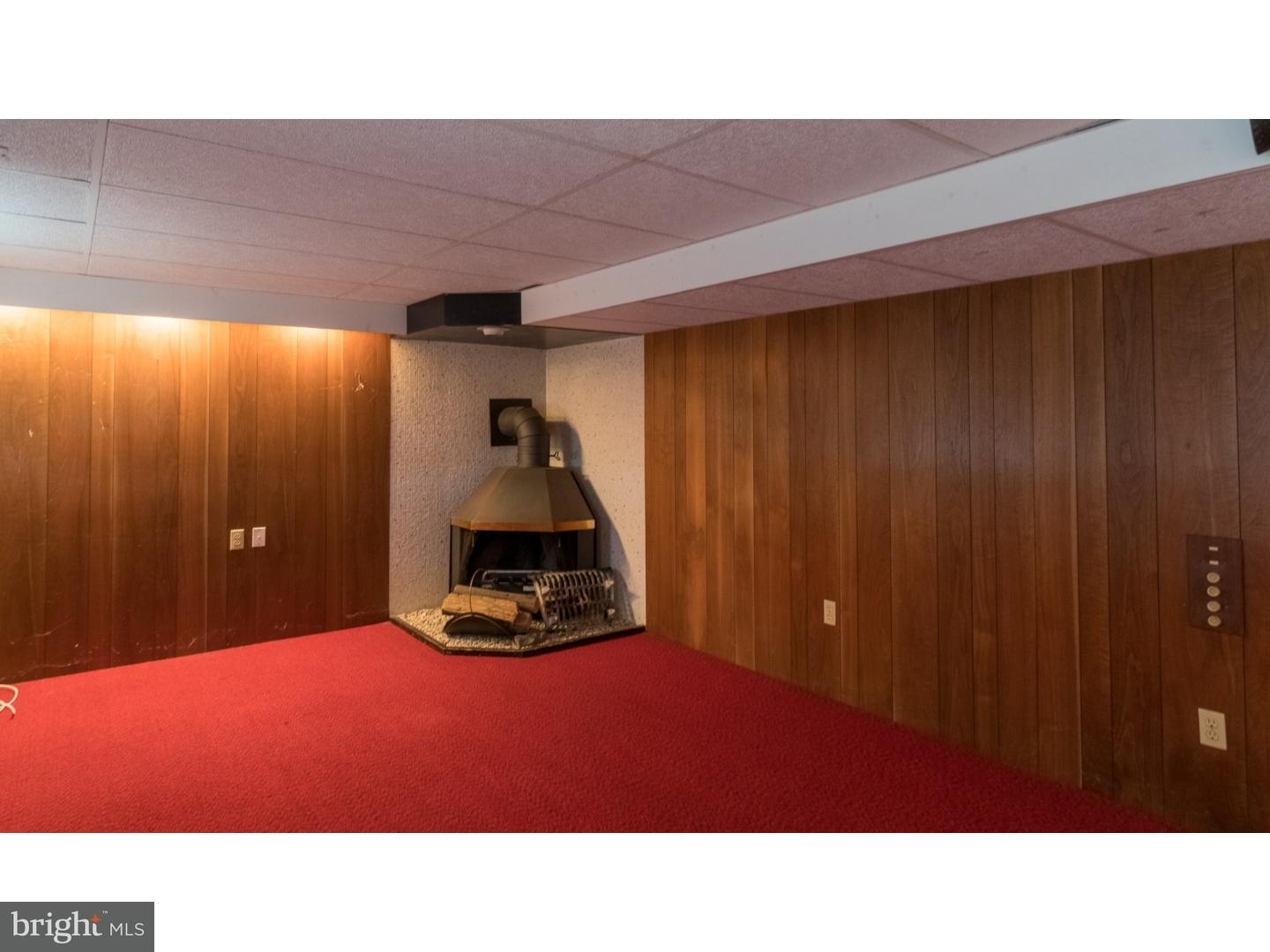 189 Morris Road Harleysville, PA 19438 - Photo 15 of 25 Family Room
