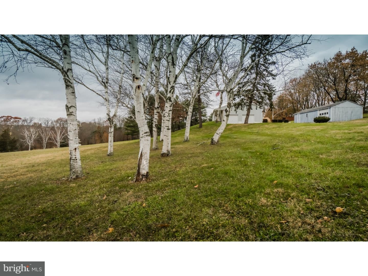 189 Morris Road Harleysville, PA 19438 - Photo 24 of 25 Exterior Side