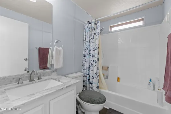 $335,000 | 917 Opal Way, Fernley, NV 89408