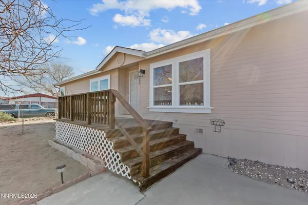 $335,000 | 917 Opal Way, Fernley, NV 89408