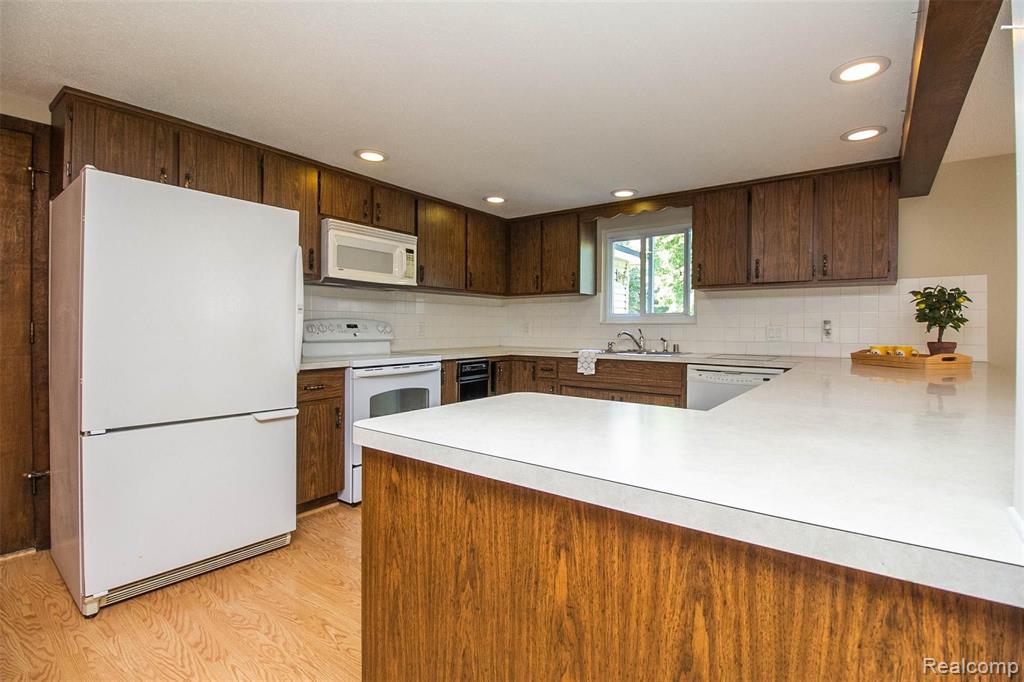 67021 Wolcott Road Ray, MI 48096 - Photo 14 of 30