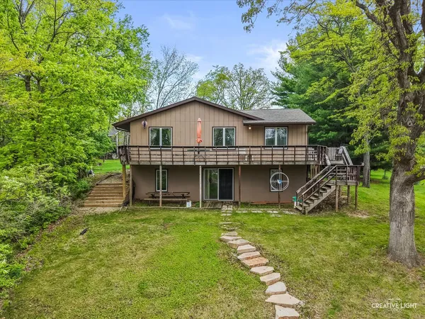$550,000 | 27 Clearwater Point, Putnam, IL 61560