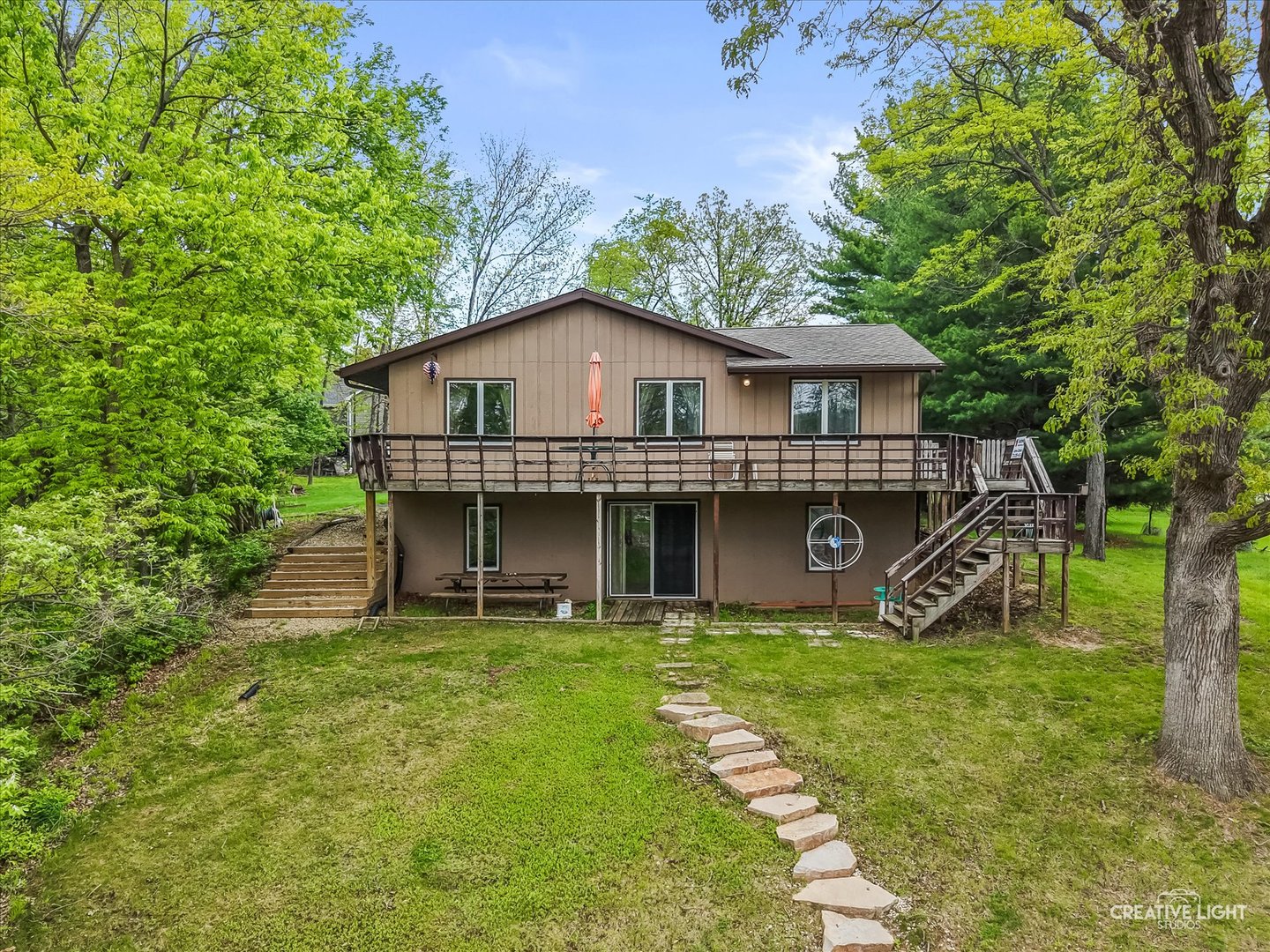 27 Clearwater Point Putnam, IL 61560 - Photo 2 of 38