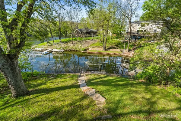 $550,000 | 27 Clearwater Point, Putnam, IL 61560