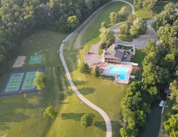 $550,000 | 27 Clearwater Point, Putnam, IL 61560
