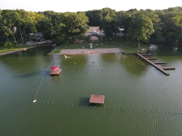 $550,000 | 27 Clearwater Point, Putnam, IL 61560