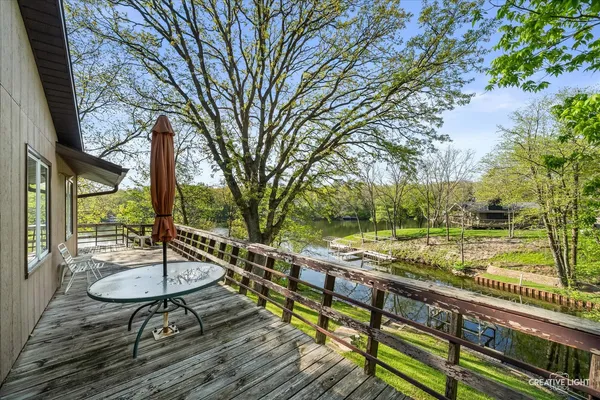 $550,000 | 27 Clearwater Point, Putnam, IL 61560