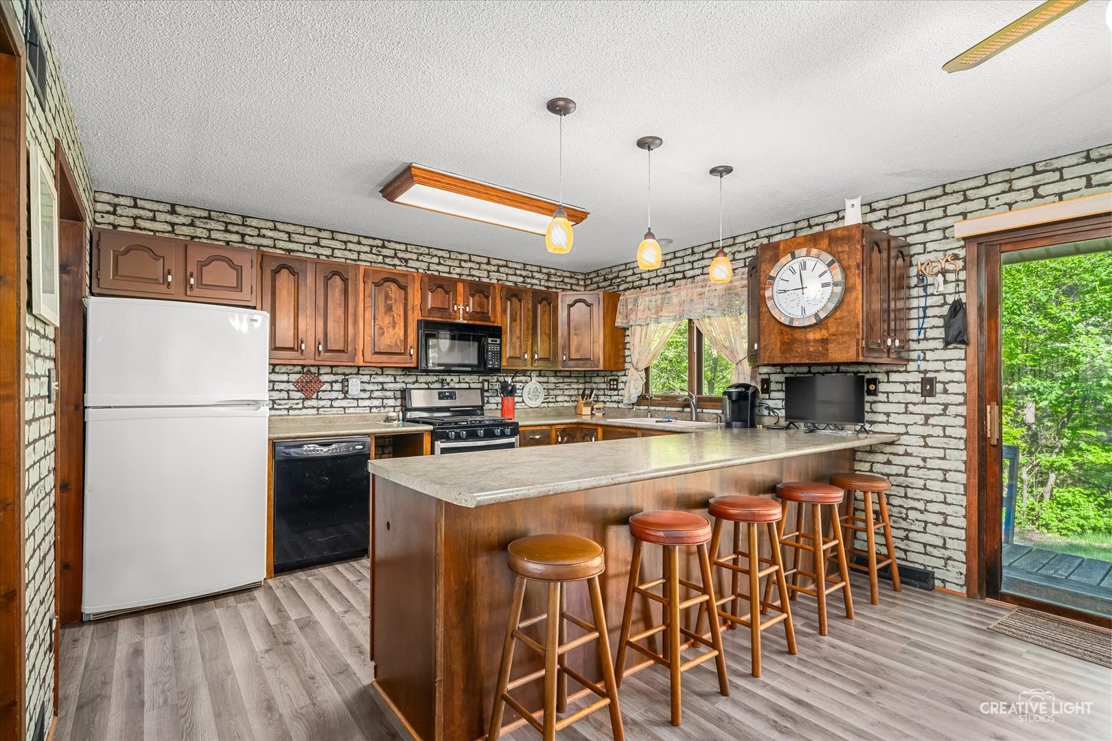 27 Clearwater Point Putnam, IL 61560 - Photo 9 of 38