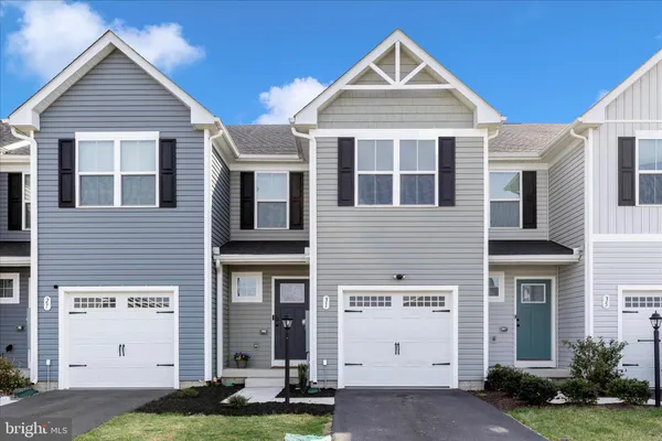 $295,000 | 31 Otero Lane, Hedgesville, WV 25427