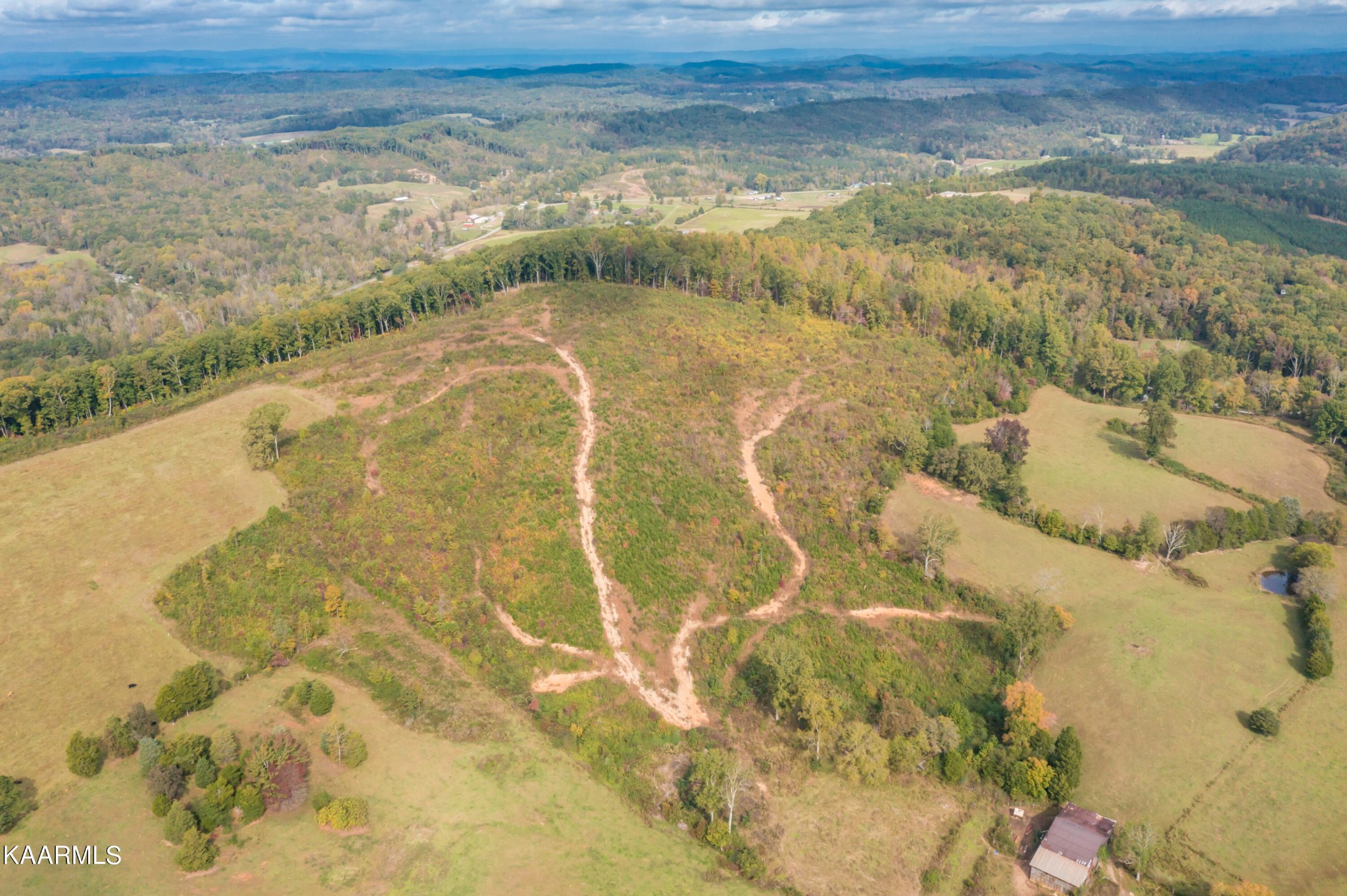 3935 Clay Hollow Road Philadelphia, TN 37846 - Photo 11 of 18 Gallery Image 11
