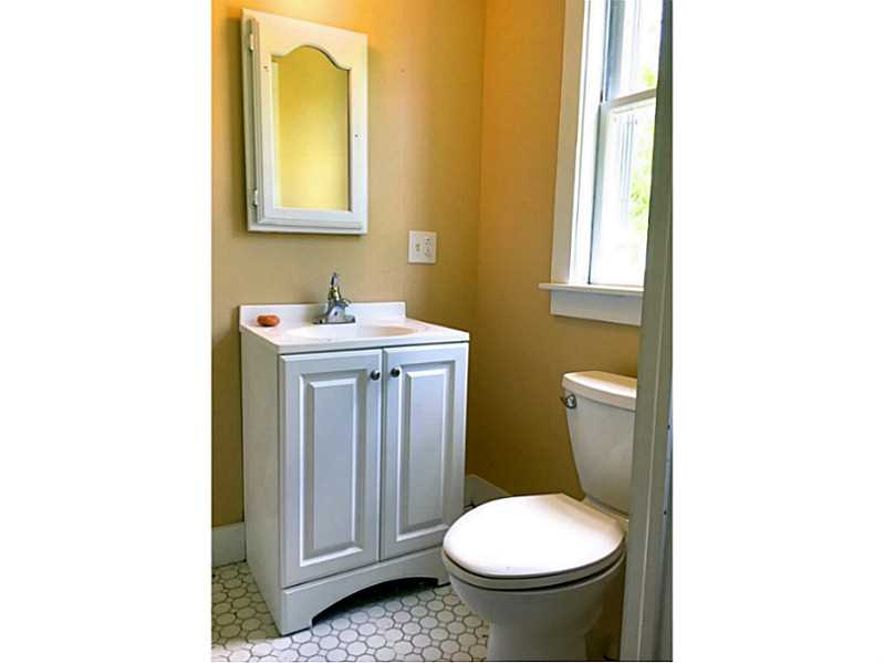 6 White Rock Road Westerly, RI 02891 - Photo 21 of 21 Bathroom.