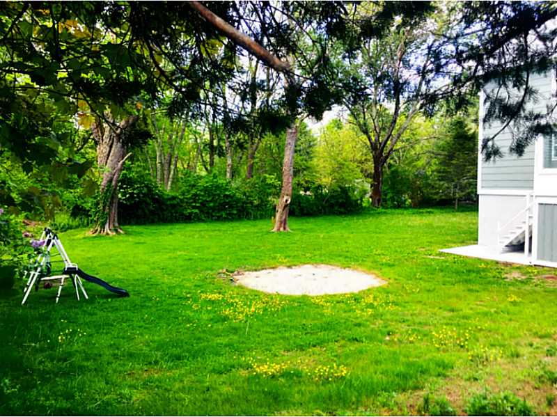 6 White Rock Road Westerly, RI 02891 - Photo 5 of 21 Yard/Garden.