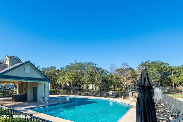 $238,900 | 13703 Richmond Park Drive North, Unit 1406, Jacksonville, FL 32224
