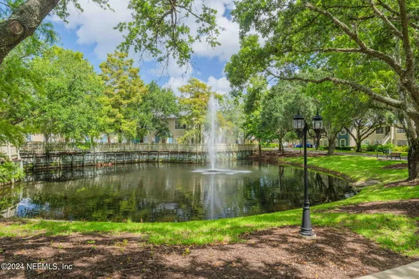 $238,900 | 13703 Richmond Park Drive North, Unit 1406, Jacksonville, FL 32224