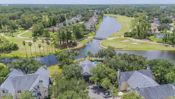 $238,900 | 13703 Richmond Park Drive North, Unit 1406, Jacksonville, FL 32224