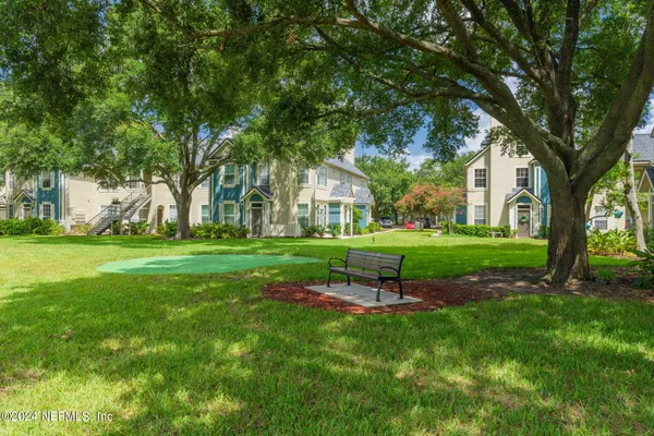 $238,900 | 13703 Richmond Park Drive North, Unit 1406, Jacksonville, FL 32224