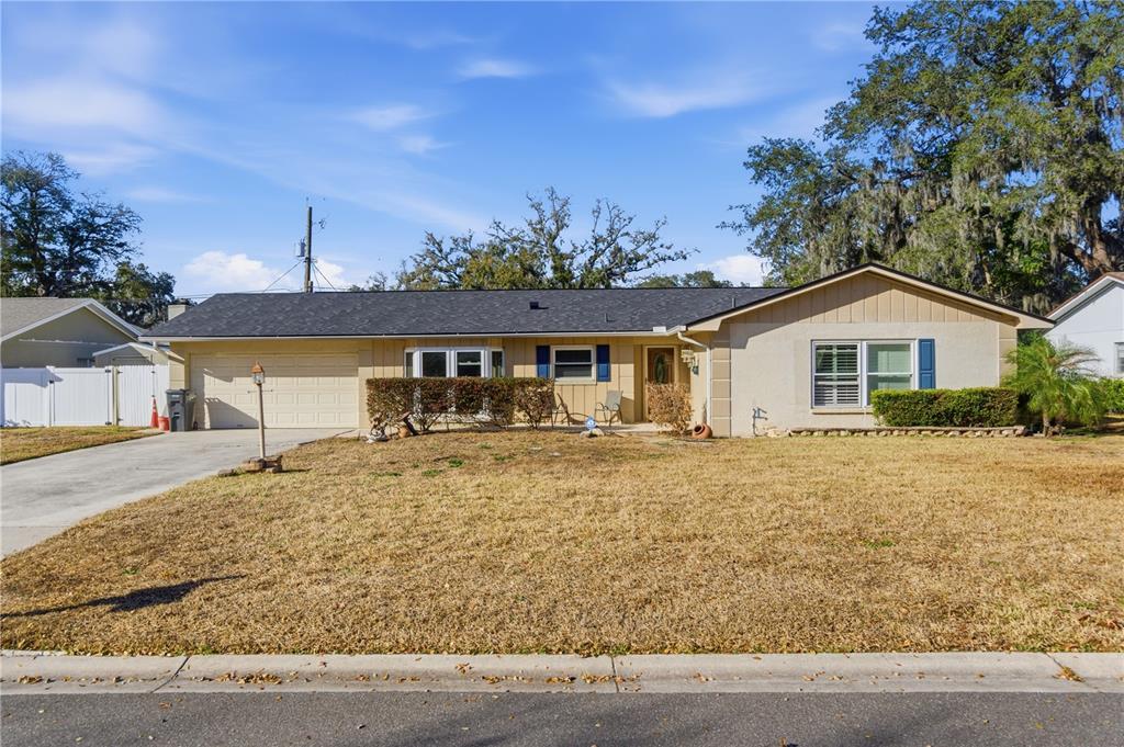 308 Ellen Way Brandon, FL 33510 - Photo 1 of 42